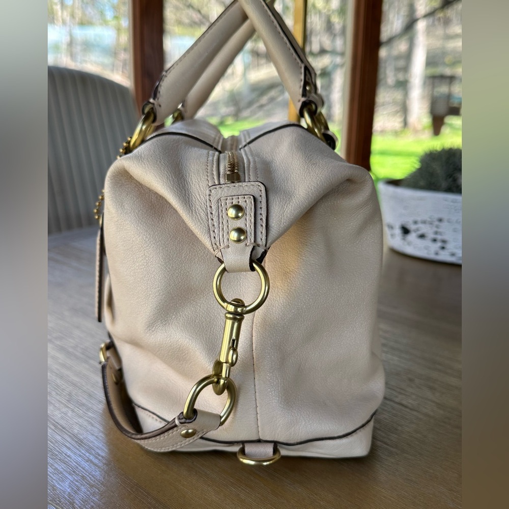 Coach | rare vintage Ashley top handle bag cream leather with soft pink interior - Picture 4 of 7